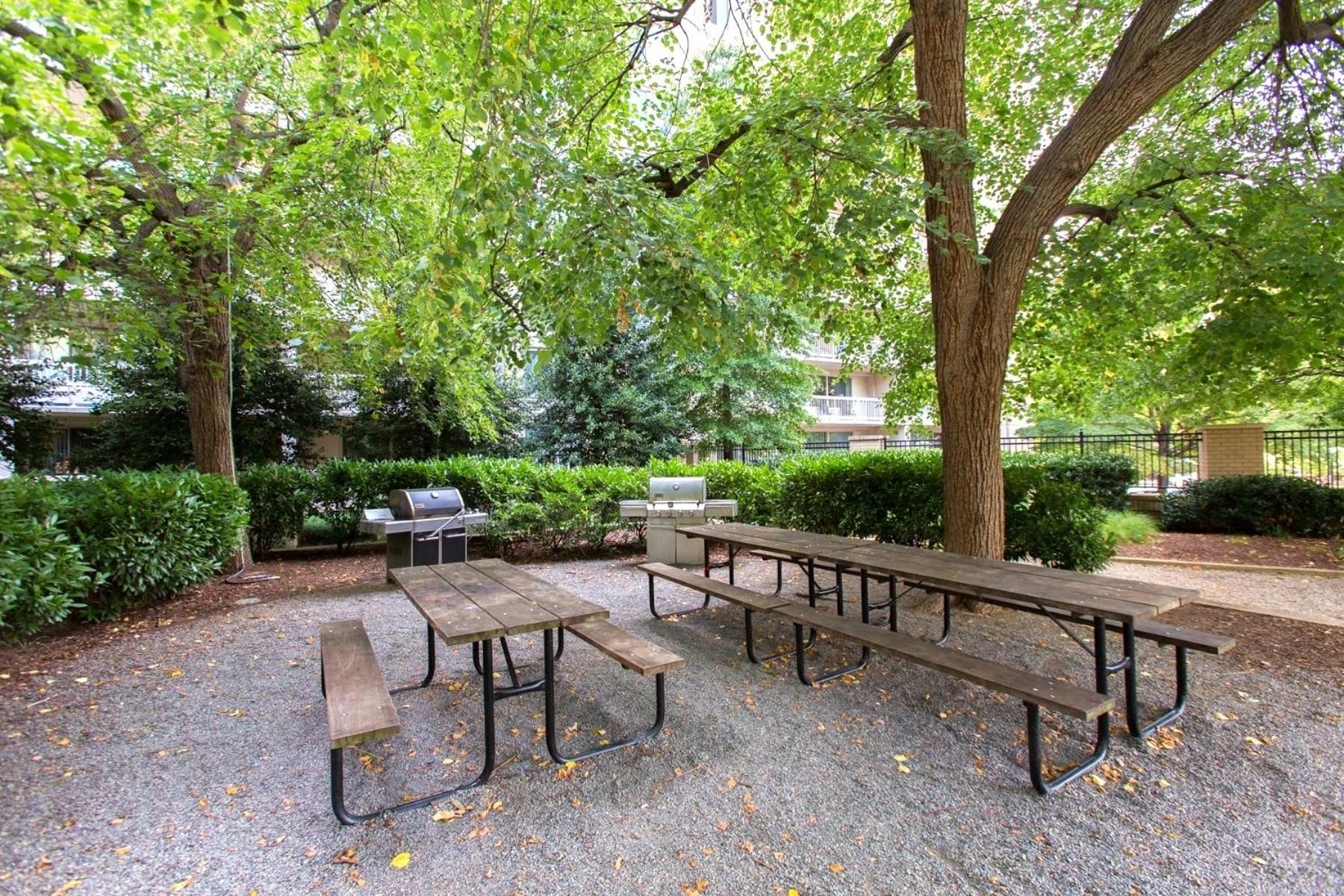 Fantastic 2 Bedroom Apartment With Gym At 阿林顿 外观 照片